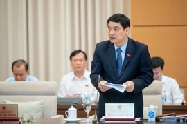 Giá sách giáo khoa theo Chương trình mới tăng 2-4 lần giá cũ