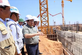Thủ tướng Phạm Minh Chính kiểm tra tiến độ xây dựng sân bay Long Thành