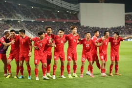 Hà Nội thưởng nóng 2 tỉ đồng cho đội tuyển Việt Nam