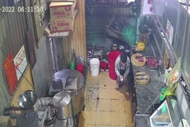 Bắt ngay tại tòa bị cáo bắn vỡ tủ lạnh quán Bò tơ Dã Chiến ở Đà Lạt