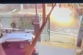 Cô giáo mầm non bị hàng xóm tưới xăng, châm lửa đốt