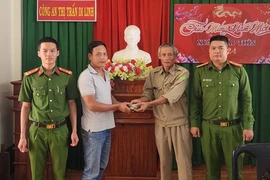 Hành động đẹp của tổ trưởng tổ bảo vệ dân phố ở Di Linh