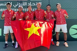 Cặp đôi Tuấn Minh và Vinh Hiển giành chiến thắng trước cặp đôi Saudi Arabia tại giải Davis Cup