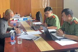 Công an Lâm Đồng xử lý hai người tung tin sai sự thật về bầu cử