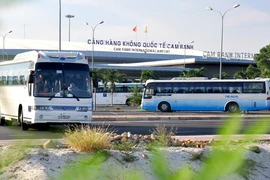 Chấm dứt hoạt động của 1 hãng Taxi trong sân bay Cam Ranh vì nợ gần 300 triệu