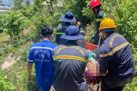 Nữ du khách kiệt sức, gọi cấp cứu khi leo núi Cô Tiên