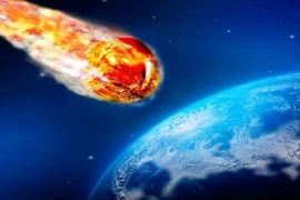 Ghi nhận đầu tiên về thiên thạch ngoài hệ mặt trời va vào TĐ