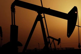 Đường ống dẫn dầu của Saudi Arabia bị máy bay tấn công