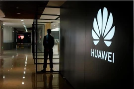 Huawei hủy đơn hàng từ các nhà cung cấp lớn