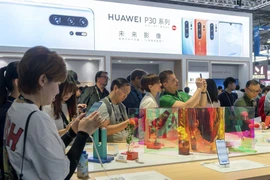 Huawei hoàn tiền nếu thiết bị không dùng được Gmail