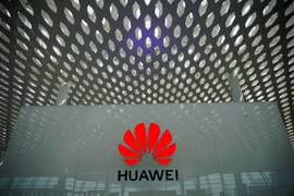 FedEx 'lại' chuyển nhầm bưu kiện của Huawei