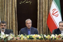 Ngoại trưởng Mỹ đe dọa Iran về lệnh trừng phạt mới