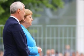 Bà Merkel 'run bần bật' lần thứ ba trong vòng 1 tháng