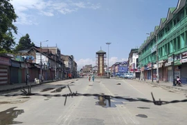 Căng thẳng với Ấn Độ: Pakistan đóng hành lang hàng không