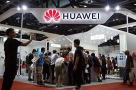 Ông Trump: 'Mỹ không muốn làm ăn với Huawei'