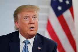 Ông Trump nói Trung Quốc gọi và muốn nối lại đàm phán
