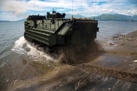 Mỹ - Nhật - Philippines tập trận gần biển Đông