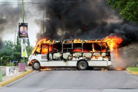 Bị bao vây, cảnh sát Mexico buộc phải thả con trai 'El Chapo'