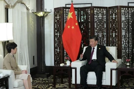 Hong Kong: Bắc Kinh khẳng định ủng hộ mạnh mẽ bà Carrie Lam