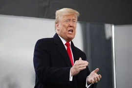 Trên Twitter, Tổng thống Trump bày tỏ lời cảm ơn đến Trung Quốc trong việc ngăn chặn virus corona lây lan. Ảnh: GETTY IMAGES