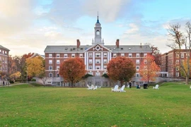 Đại học Harvardnằm trong số các trường đại học danh giá của Mỹ bị điều tra vì che giấu các khoản tài chính từ nước ngoài. Ảnh: HARVARD