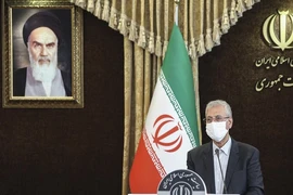Ông Ali Rabiei - người phát ngôn của chính phủ Iran - trong cuộc họp báo ngày 8-6. Ảnh: MEHR