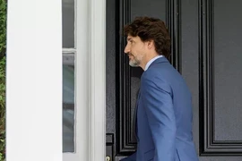 Thủ tướng Canada Justin Trudeau khẳng định sẽ tiếp tục hợp tác với Bắc Kinh để thử nghiệm vaccine phòng ngừa COVID-19.