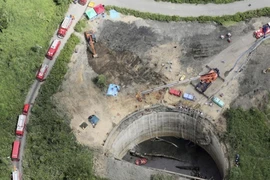 Tìm thấy thi thể công nhân xây dựng Nhật trong bể dầu sâu 30 m
