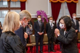 Nhà lãnh đạo Đài Loan Thái Anh Văn và Chủ tịch Thượng viện Séc Milos Vystrcil. Ảnh: TAIWANNEWS