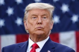 Ông Trump quyết định cùng lúc ân xá hàng chục người