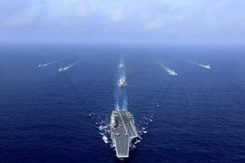 Tàu sân bay Liêu Ninh của Trung Quốc. Ảnh: AFP