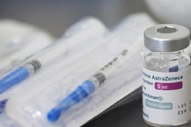 Vaccine ngừa COVID-19 của hãng AstraZeneca (Anh). Ảnh: REUTERS