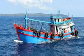Cảnh sát biển 4 bắt 50.000 lít dầu lậu
