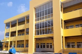 Phạt đơn vị thi công BV Ô Môn vì dùng gạch không đúng