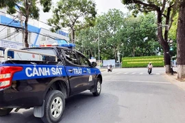 Cần Thơ duy trì tuần tra, xử lý vi phạm ATGT gắn với phòng chống dịch