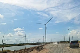 Chủ tịch Sóc Trăng chỉ đạo tháo gỡ vướng mắc tại các dự án điện gió ở Vĩnh Châu