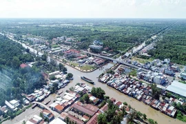 Liên tục mượn xe của bạn nhậu mang đi bán