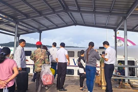 Tàu, phà tuyến Phú Quốc-Hà Tiên hoạt động trở lại