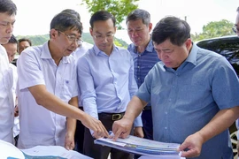 Phó Thủ tướng Nguyễn Chí Dũng khảo sát các dự án phục vụ cho APEC 2027