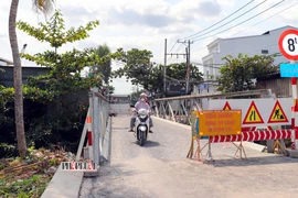 Cần Thơ: Cầu Bà Lễ đã hoàn thành, chờ thử tải để cho phép ô tô lưu thông