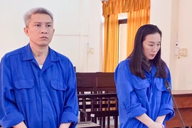 Mua ma túy từ Campuchia về bán lại, đôi nam nữ chia nhau 38 năm tù