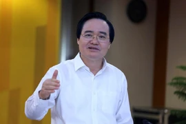 Hầu hết học sinh TP.HCM học thêm ngoại ngữ ngoài trường 