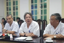 Có được lấy tạng người hôn mê, chưa chết não?