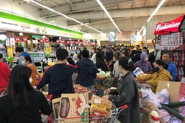 Cách ly toàn xã hội: Bảo đảm nhu yếu phẩm cho mọi người dân 