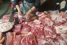 Giá heo hơi: Nơi bán 65.000 đồng, nơi bán 78.000 đồng/kg