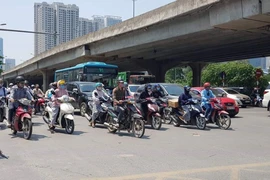 Nắng nóng gay gắt lên 42 độ, cảnh báo nguy cơ cháy rất cao