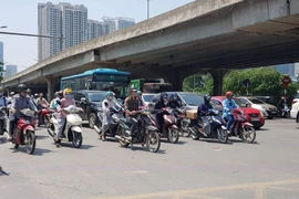 Miền Bắc đang có đợt nắng nóng dài nhất 27 năm qua