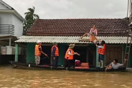 Lên kịch bản điều hàng hóa khẩn cấp từ các tỉnh cho vùng lũ