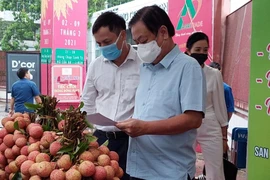 Đồng loạt mở 5 điểm kết nối tiêu thụ nông sản tại Hà Nội