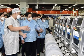 Thủ tướng: Doanh nghiệp FDI hãy tin tưởng vào khả năng chống dịch của Việt Nam